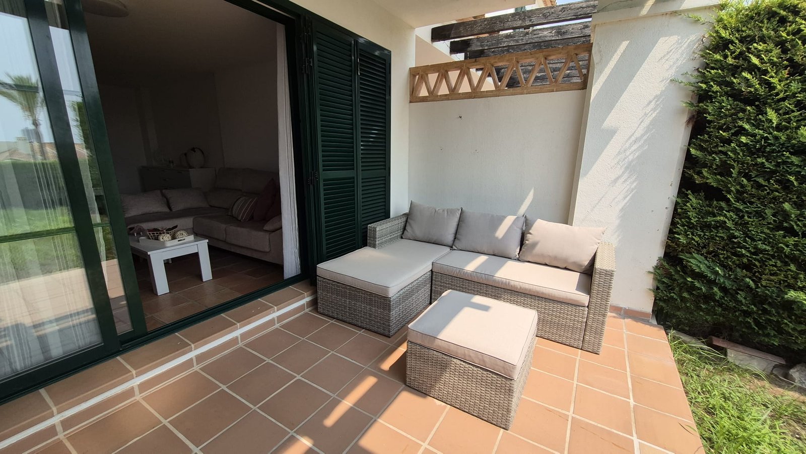 798e0fd8-9b3f-43d5-bf2c-498f2e247f2e