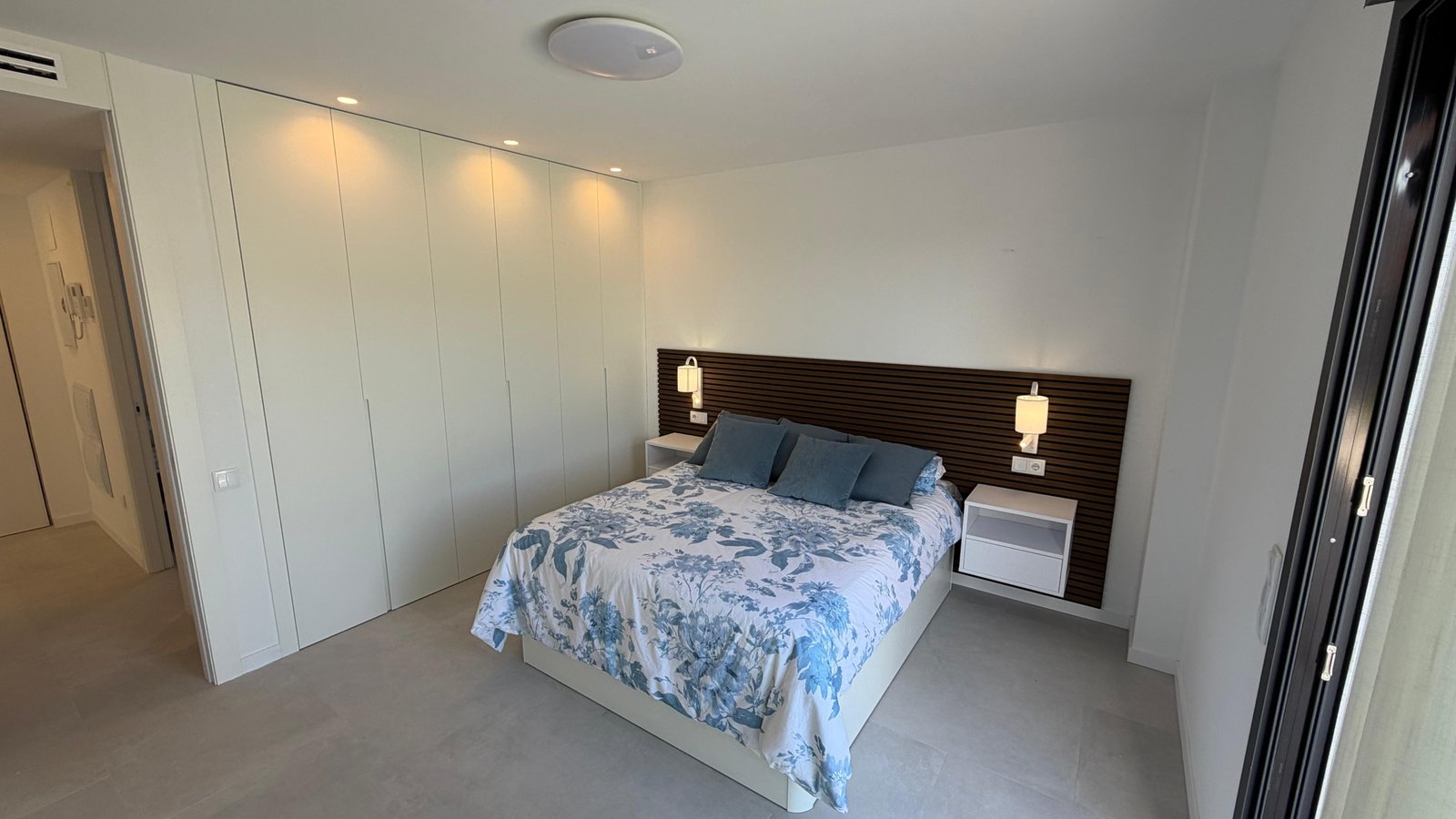 411a2252-360b-4f76-b192-6328b24b67d8