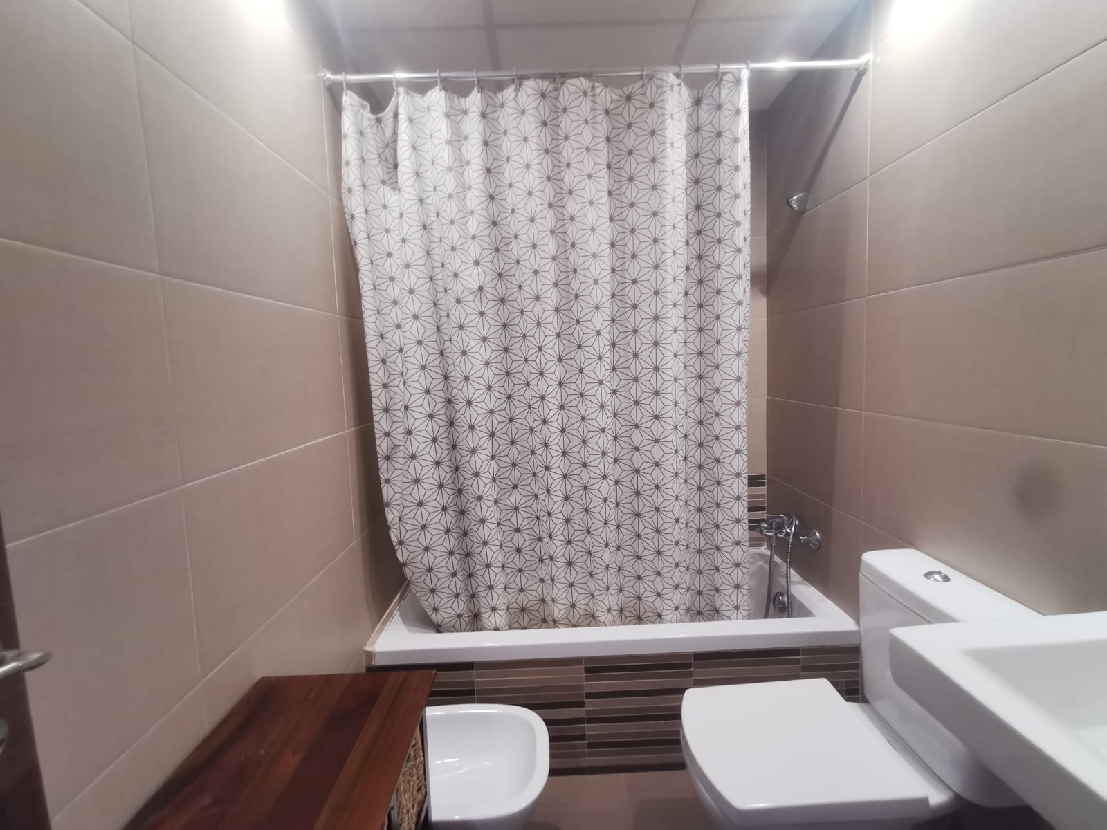 35efe9ad-dacc-4772-8653-9baae5d27b67